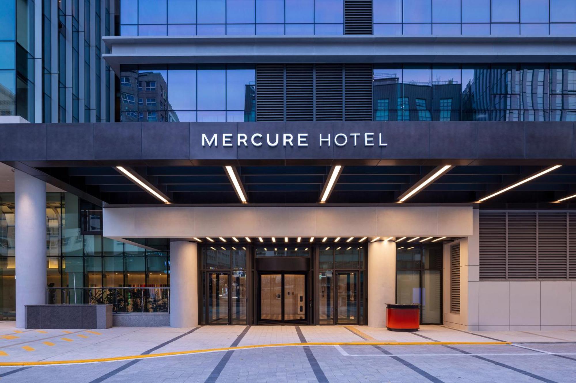 Mercure Ambassador Seoul Magok Esterno foto